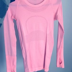 Lulu lemon Swiftly Tech Long Sleeve Crew